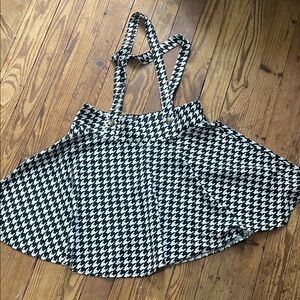 SHEIN Black and White Houndstooth Mini Skirt
